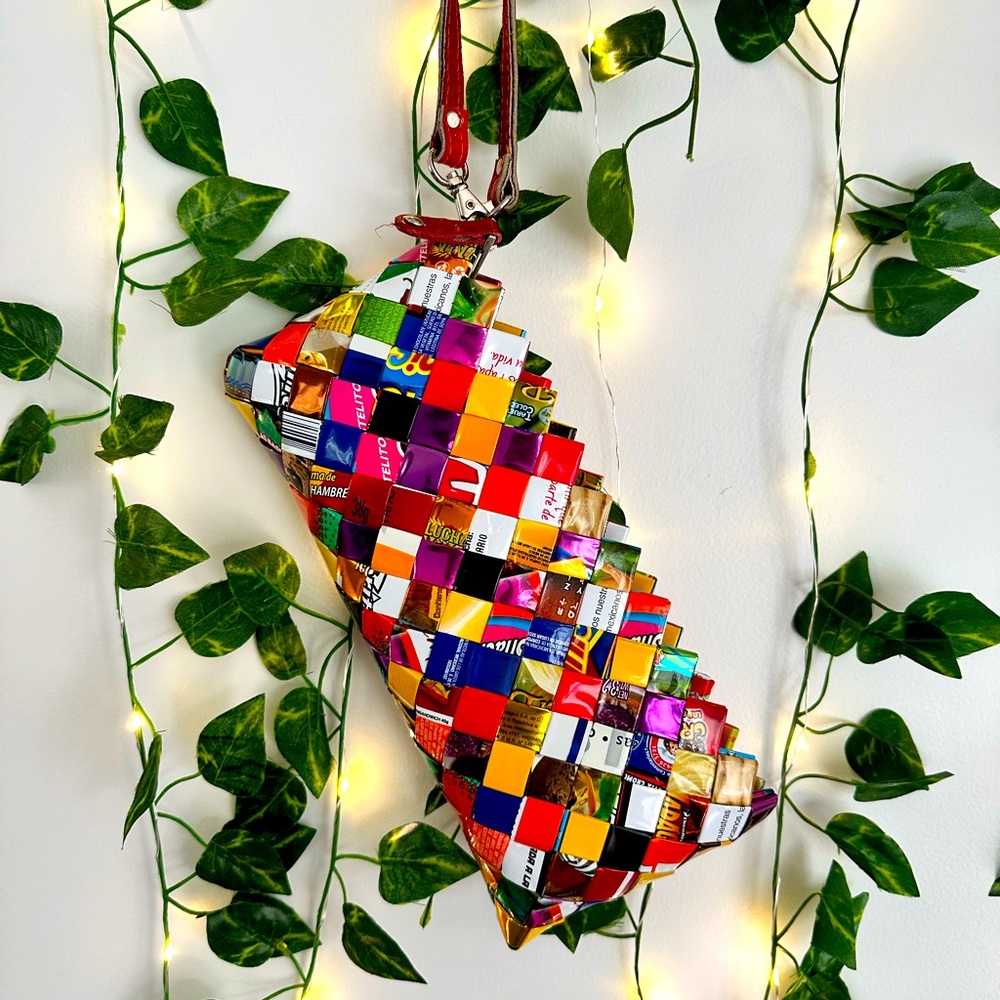 ❤️🩷💜 Candy Wrapper Wristlet 💜🩷❤️